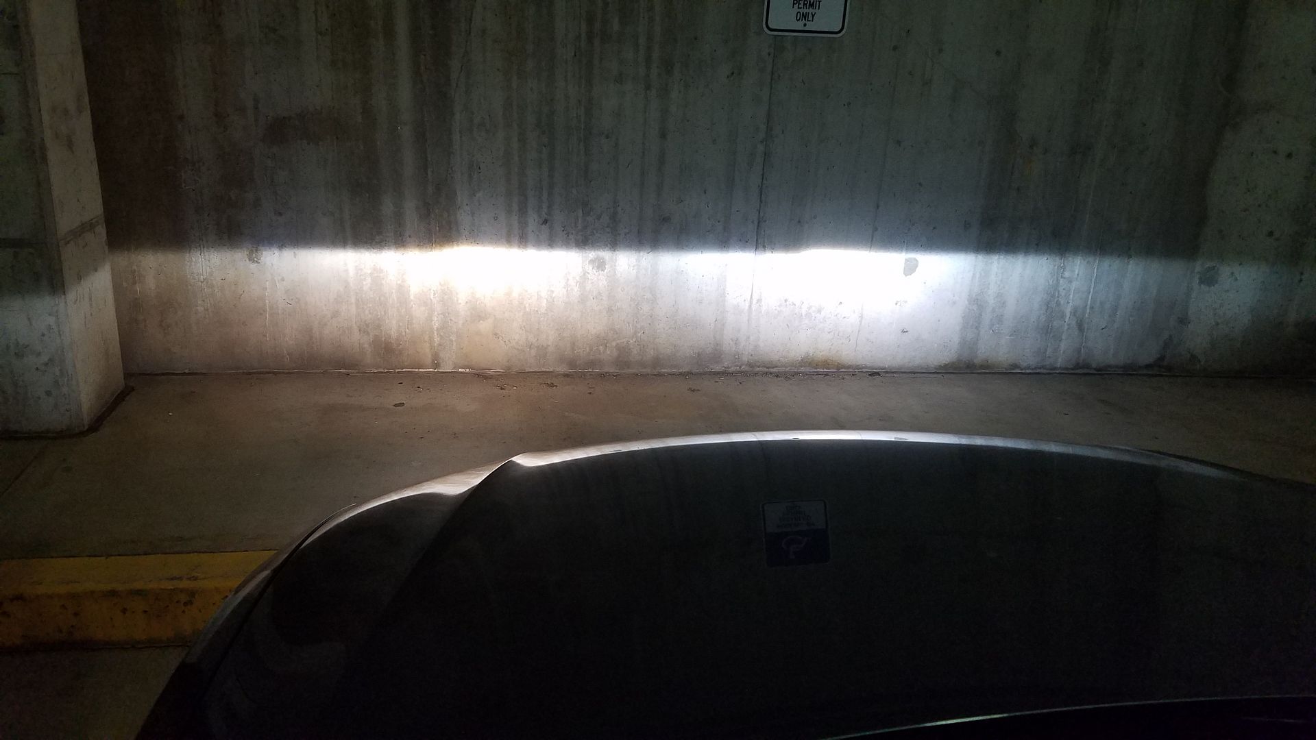 Anyone have a headlight bulb explode?